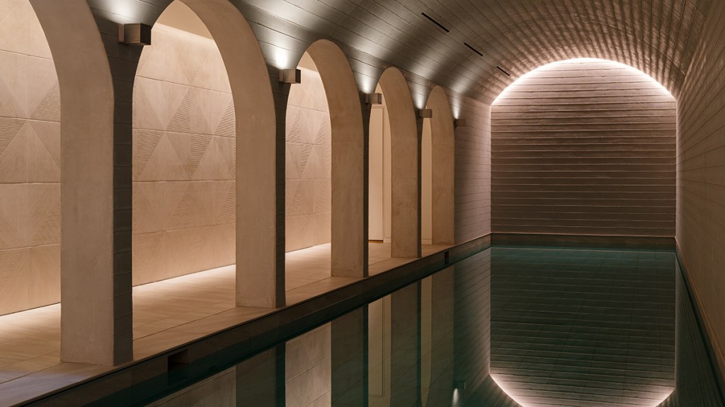 Blue Ridge Mountain home indoor pool