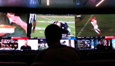 Experts warn surge in online sports betting is drawing teens into gambling