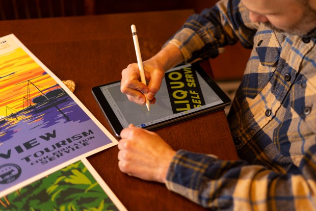 Artist Steve Shanabruch works on a new piece at his Chicago home on March 9, 2026. (Brian Cassella/Chicago Tribune)