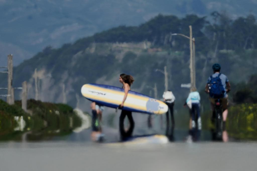 Record-breaking heat continues to bake Bay Area