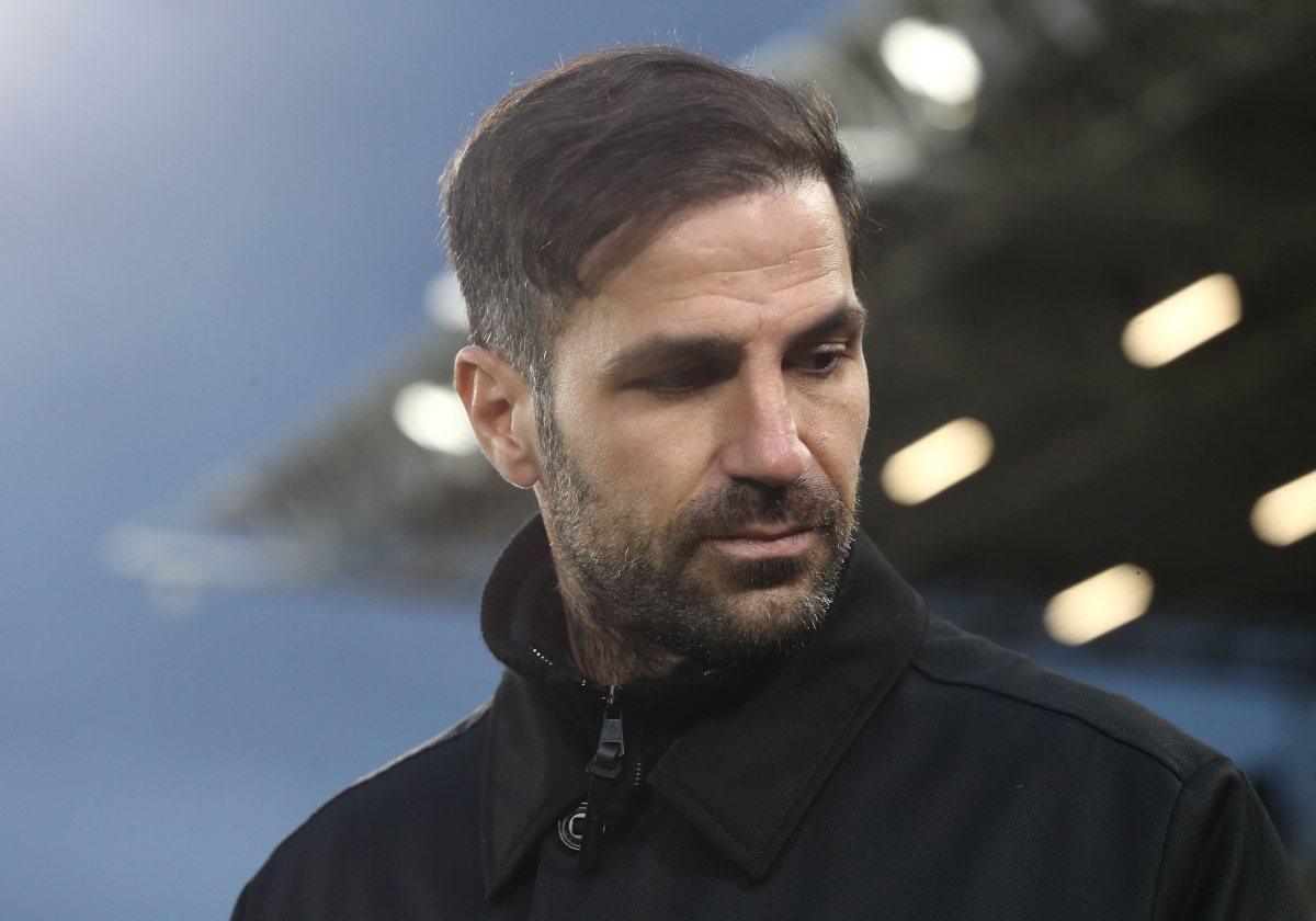 COMO, ITALY - MARCH 15: Como 1907 coach Cesc Fabregas looks on during the Serie A match between Como 1907 and AS Roma at Giuseppe Sinigaglia Stadium on March 15, 2026 in Como, Italy. (Photo by Marco Luzzani/Getty Images)