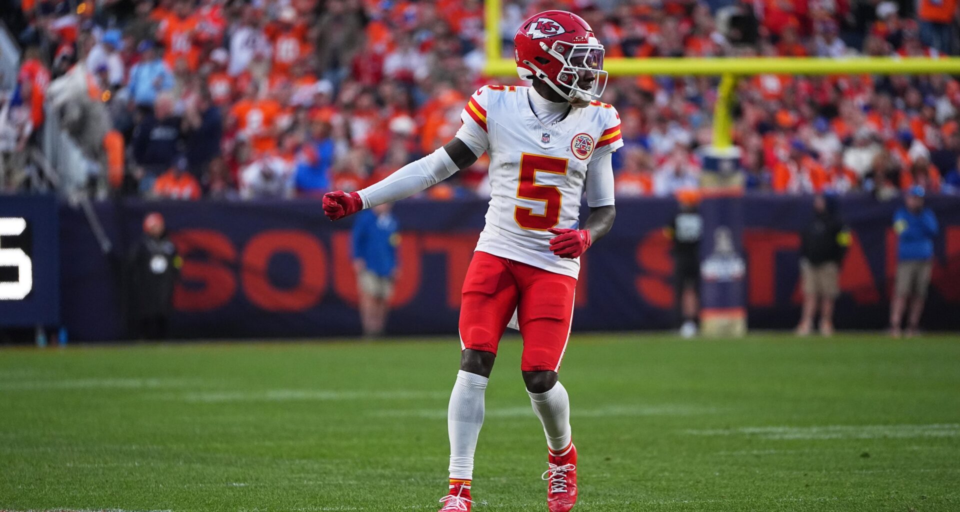 Marquise 'Hollywood' Brown, Eagles Agree to Contract amid A.J. Brown Trade Rumors