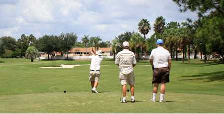 Are snowbirds getting first priority at golf courses in The Villages?