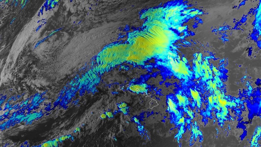 Hawaiʻi County officials urge public to be storm ready ahead of second kona low : Big Island Now