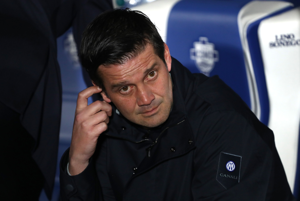 COMO, ITALY - MARCH 03: FC Internazionale coach Cristian Chivu during the Coppa Italia match between Como 1907 and FC Internazionale at Giuseppe Sinigaglia Stadium on March 03, 2026 in Como, Italy. (Photo by Marco Luzzani/Getty Images)