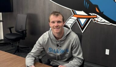 SJHN Daily: Dellandrea Signs Extension, Smith Didn't Like Sharks As a Kid