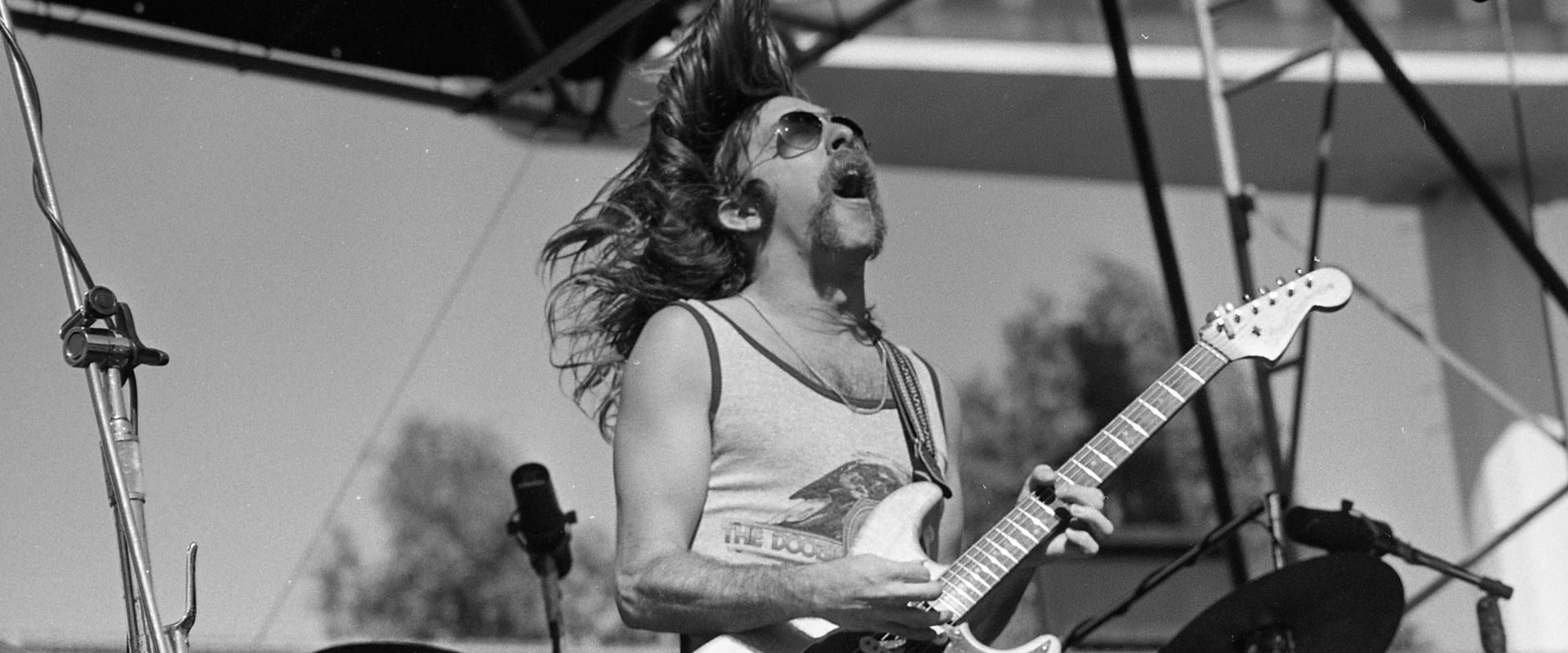 On This Day in 1975, the Doobie Brothers Hit No. 1 for the First Time With a Song Later Covered by Garth Brooks