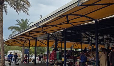 UAE warns 449 firms for price hikes, issues fines totaling Dh176,000 amid regional conflict