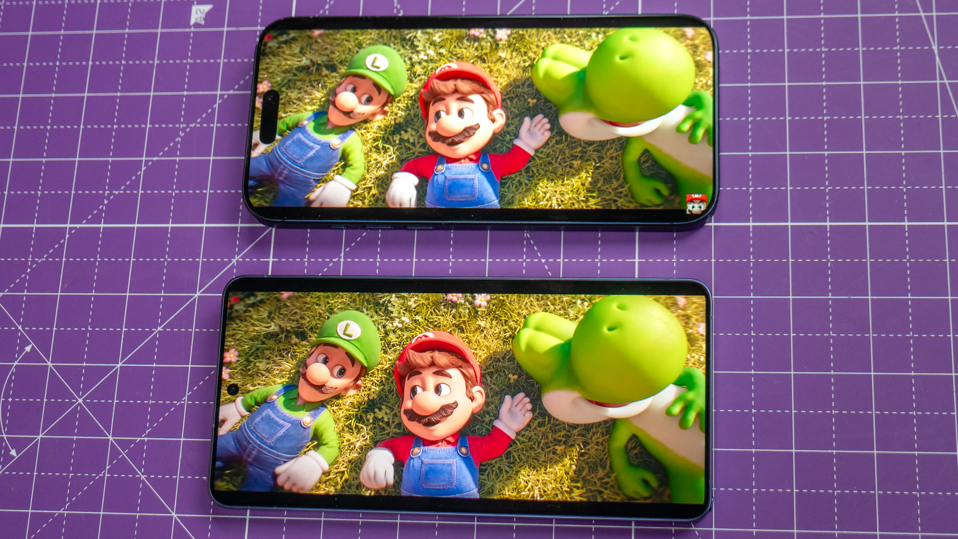 Galaxy S26 Ultra vs. iPhone 17 Pro Max display