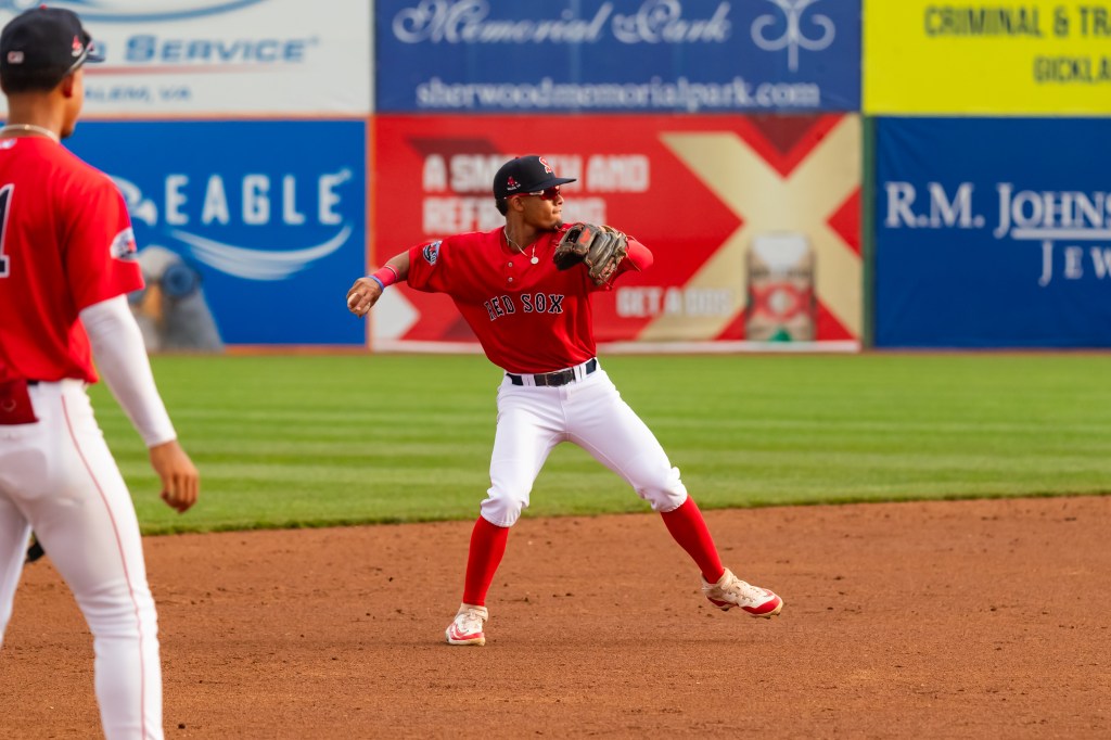 Top Red Sox shortstop prospect to start with MLB club on Monday