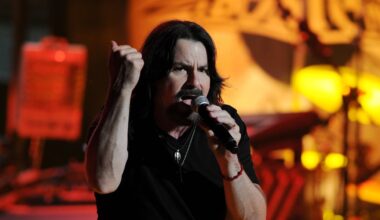 Boston lead singer Tommy DeCarlo dies at 60