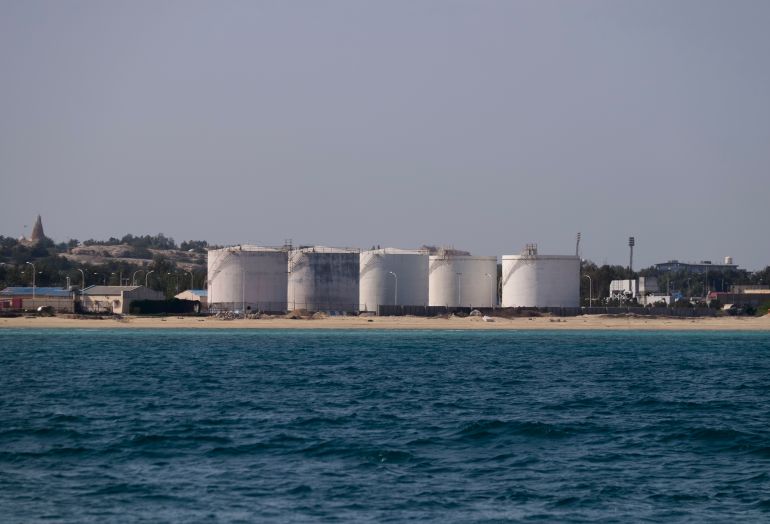 A view of oil facilities on the Kharg island on the Persian Gulf about 1,250 km (776 miles) south of Tehran on February 23, 2016.(Photo by Morteza Nikoubazl/NurPhoto via Getty Images)