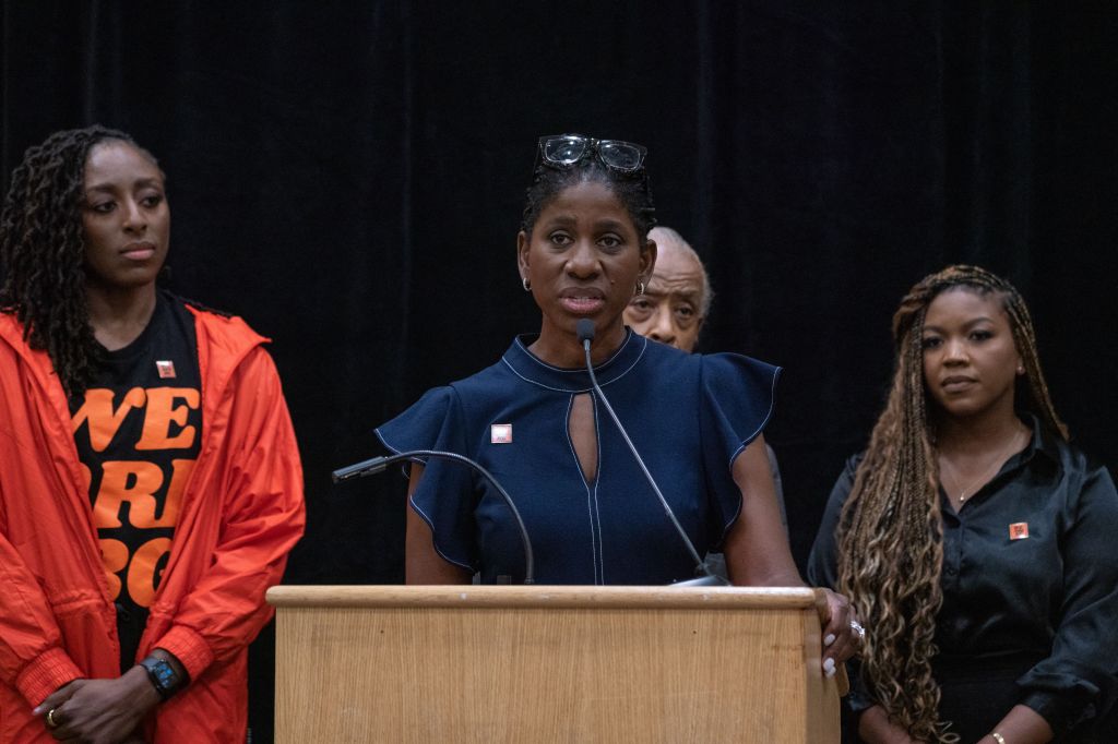 WNBA Players Association Executive Director Terri Jackson (C) speaks at a press conference in support of professional basketball player Brittney Griners release from prison in Russia, on July 8, 2022 in Chicago, Illinois. - US basketball star Brittney Griner pleaded guilty on July 7, 2022 to drug smuggling charges in a Russian court but denied intending to break the law in a case that has further inflamed tensions between Moscow