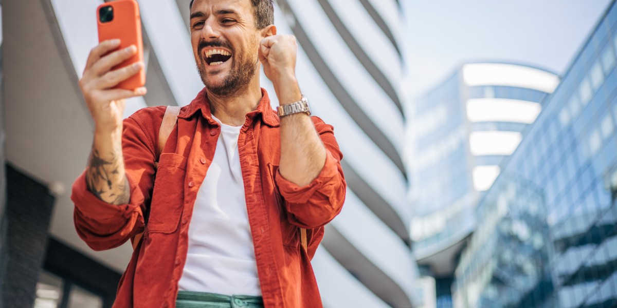 Covid gave us hybrid work. The Iran War might give us a four-day week—and experts say it could stick