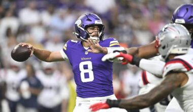 Cowboys, QB Sam Howell agree on 1-year deal: Source