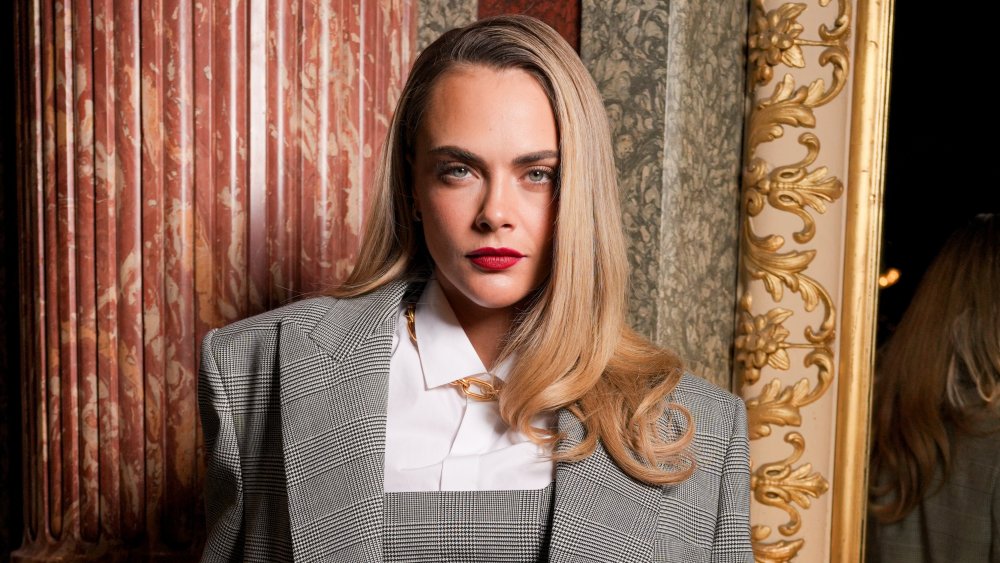 Cara Delevinge on Trying to Stay Off Social Media: 'It's Terrifying'