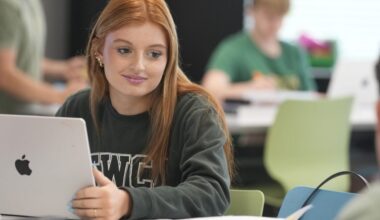 America's math and reading scores collapsed when schools went digital. AI may be a greater threat