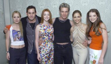 Sarah Michelle Gellar, Buffy Stars Pay Tribute