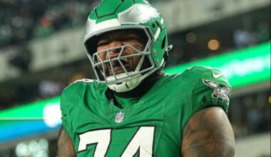 Eagles re-sign OT Fred Johnson, add WR Elijah Moore: Sources