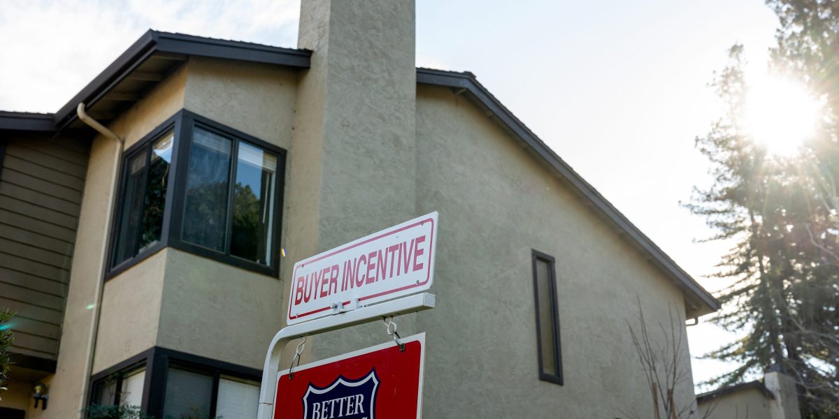 There are now nearly 50% more home sellers than buyers as mismatch widens to a record 630,000