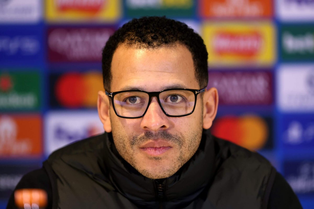 Liam Rosenior warns Chelsea players they will be dropped for poor discipline