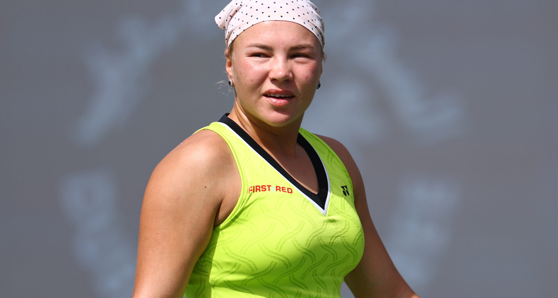 Shnaider adds second bag tag to prevent any mishaps with Pegula