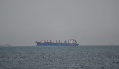 Ships under fire in Strait of Hormuz while US hammers Iranian minelayers – POLITICO