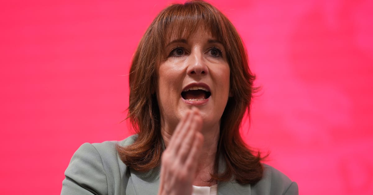 Reeves’ plan to get pension funds investing in Britain suffers Lords defeat – POLITICO