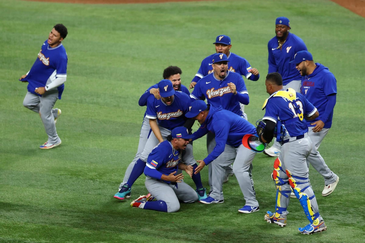 Star-studded Team USA upset as Venezuela wins first WBC title