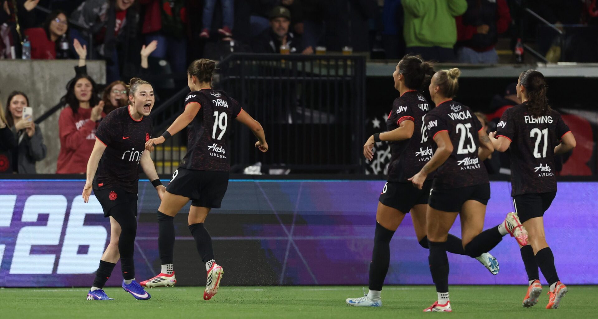 Portland Thorns Make Red Card History in Cascadia Rivalry Win Over Seattle