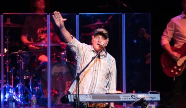 Bruce Johnston Leaves Beach Boys After Six Decades