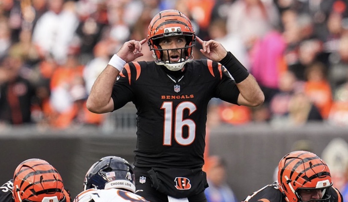 Raiders Reportedly to Have Their Eye on 41-Year-Old Veteran QB