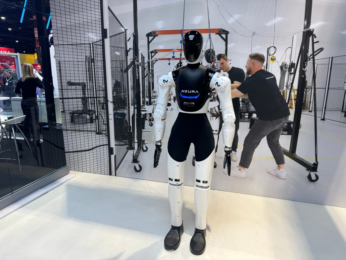 Neura 4NE-1 humanoid robot