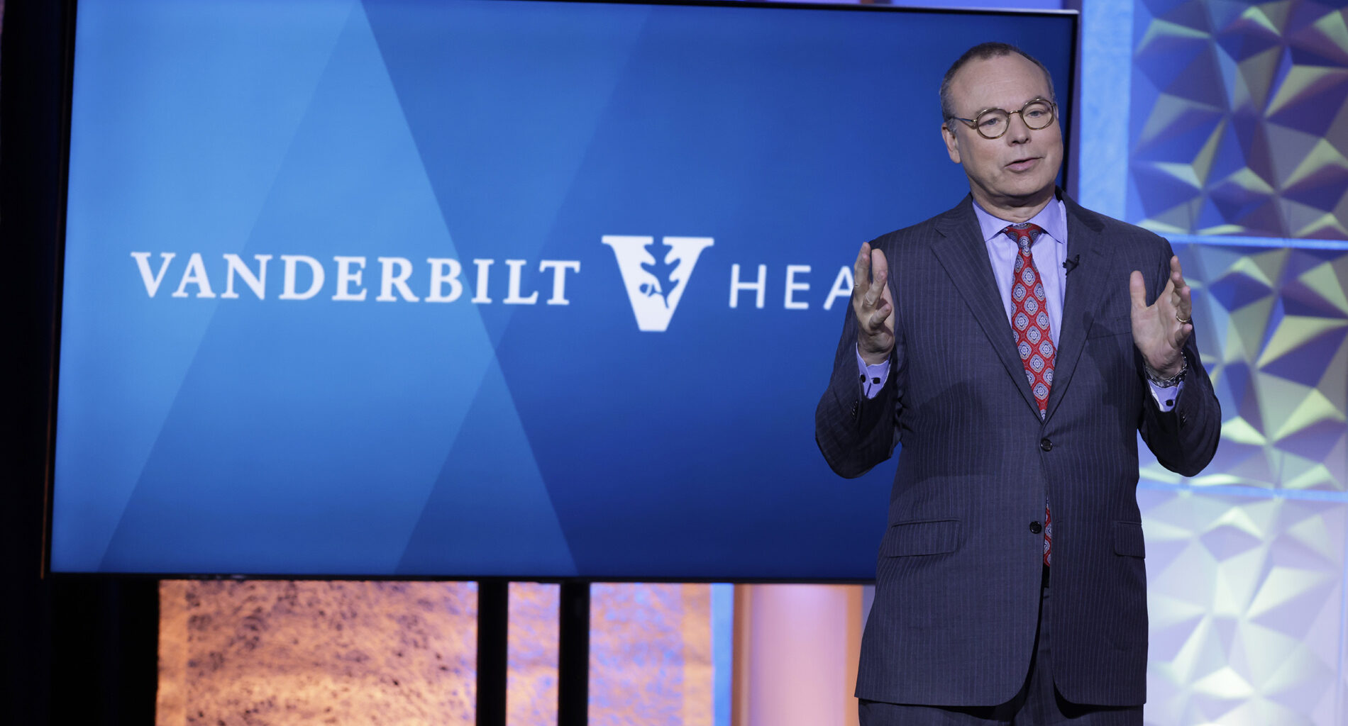 Vanderbilt Health President and CEO Jeff Balser to retire 