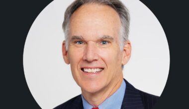 Longtime MLB executive Jim Small retiring May 1