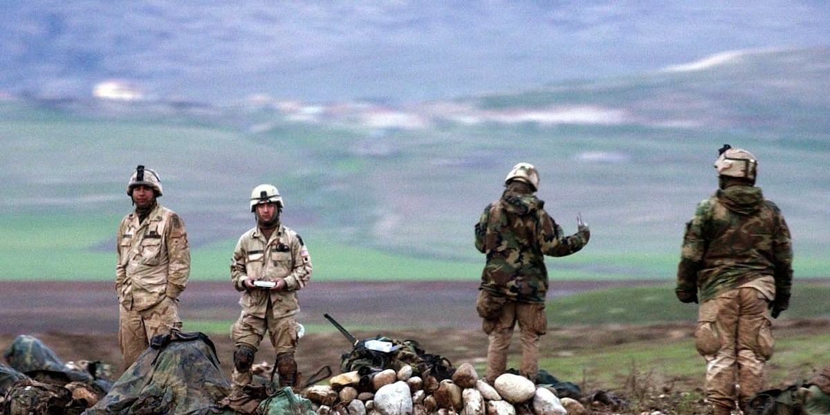 The United States military begins Iraqi disarming mission