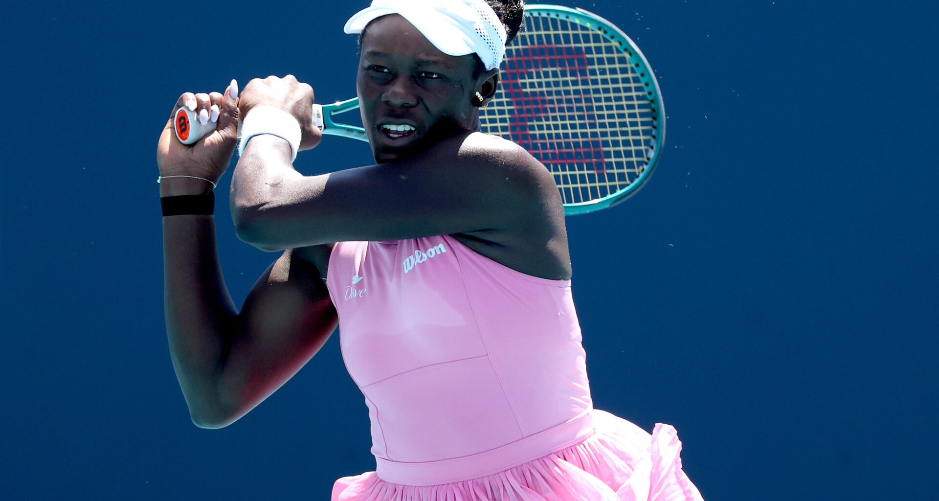 Mboko takes 2-1 lead in rivalry with Andreeva, moves into Miami quarters