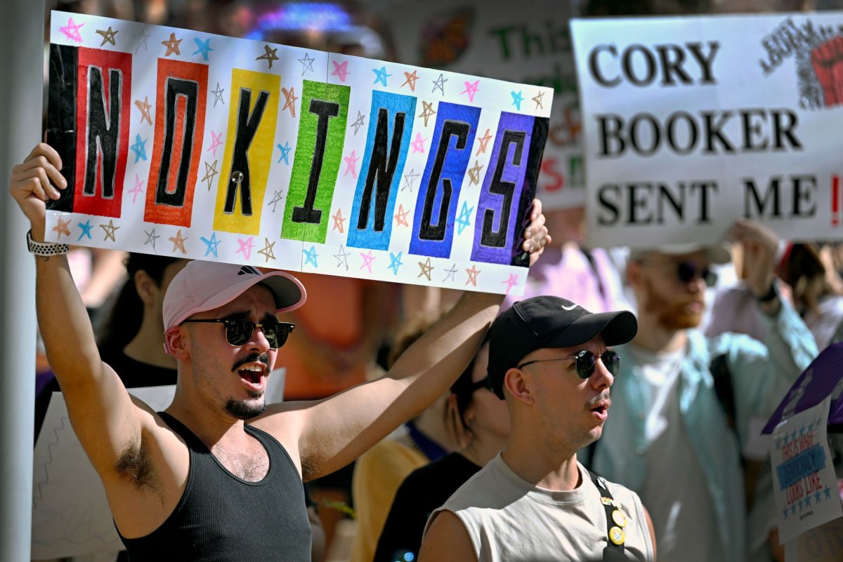 More than 3,000 No Kings events expected across globe Saturday