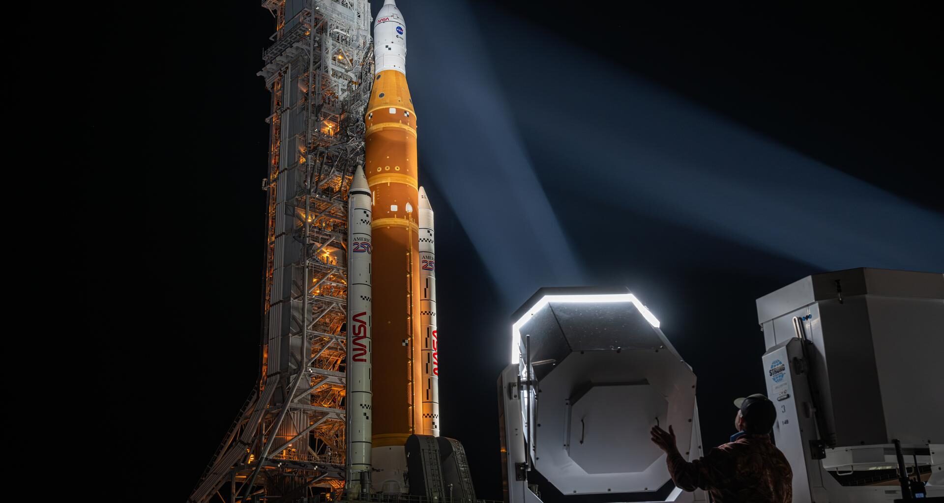 Artemis 2 returns to the pad for April launch attempt