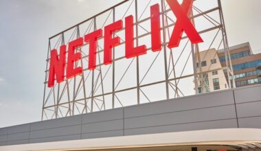 Netflix, After Walking Away From Warner Bros. Deal, Will ‘Move Forward’ With ‘$2.8 Billion in Our Pocket That We Didn’t Have a Few Weeks Ago,’ CFO Says