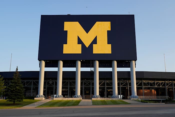 Former Michigan linebackers coach Chris Partridge sues university over firing