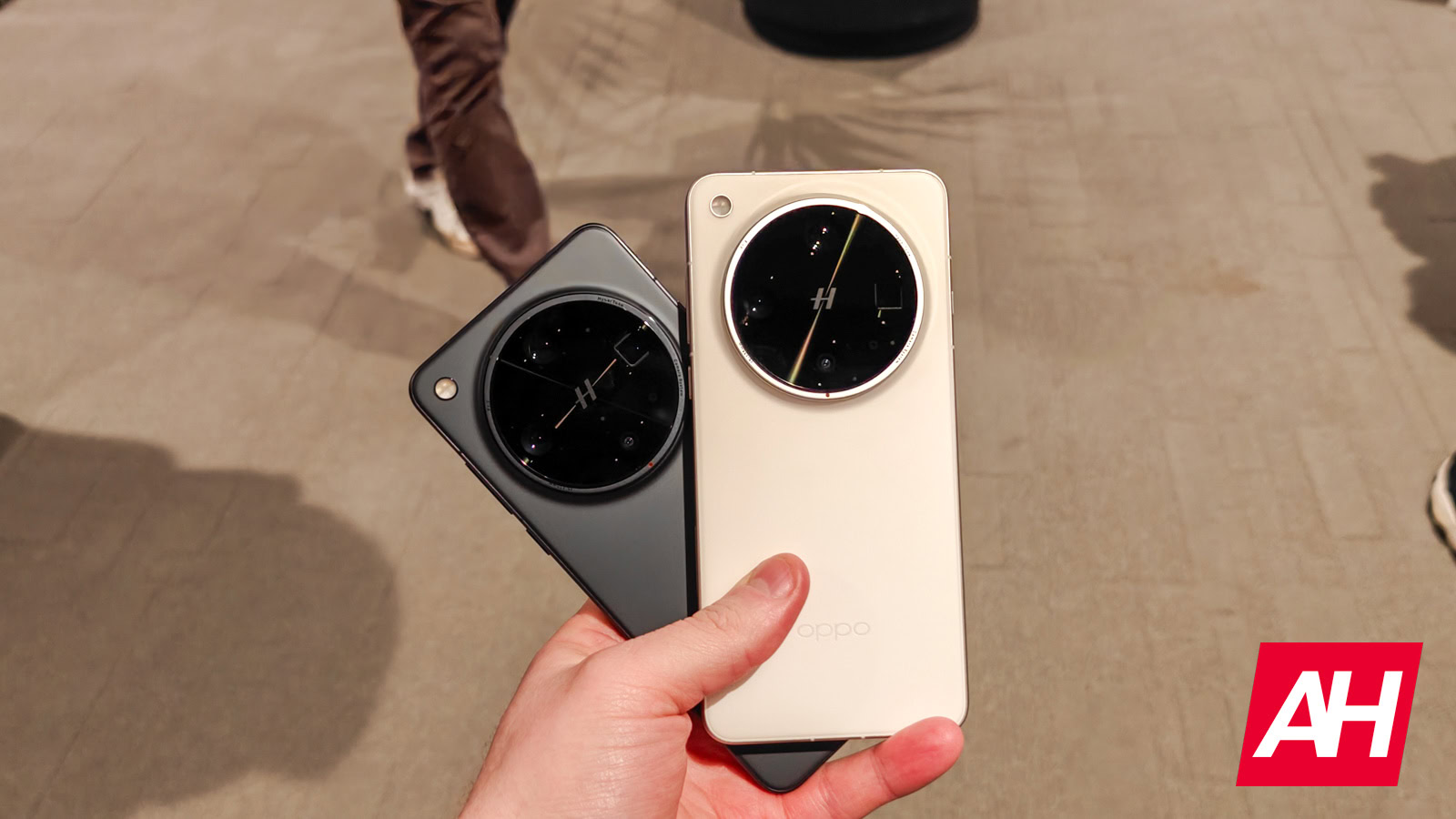 OPPO Find X9 Ultra Shows Off Its Massive Camera Module In New Leaked Images