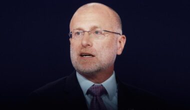 FCC’s Carr threatens TV broadcast licenses over news coverage