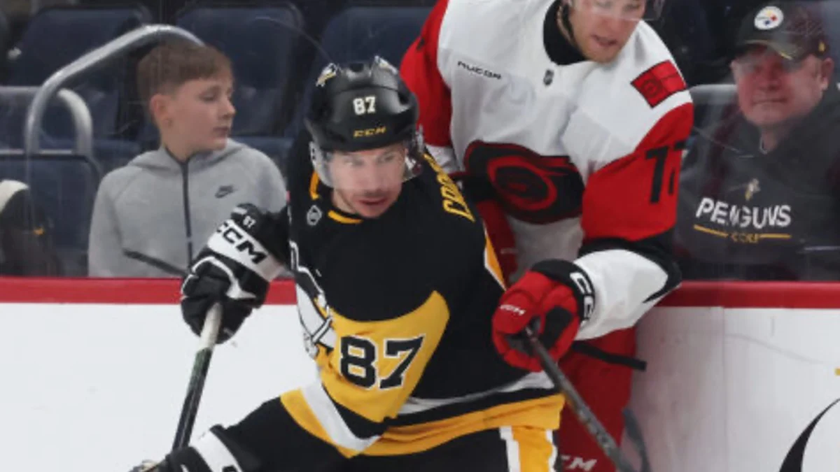Penguins' Crosby IN; Malkin OUT (Updated)
