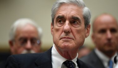 Former FBI Director Robert Mueller, who investigated Russia-Trump campaign ties, dies