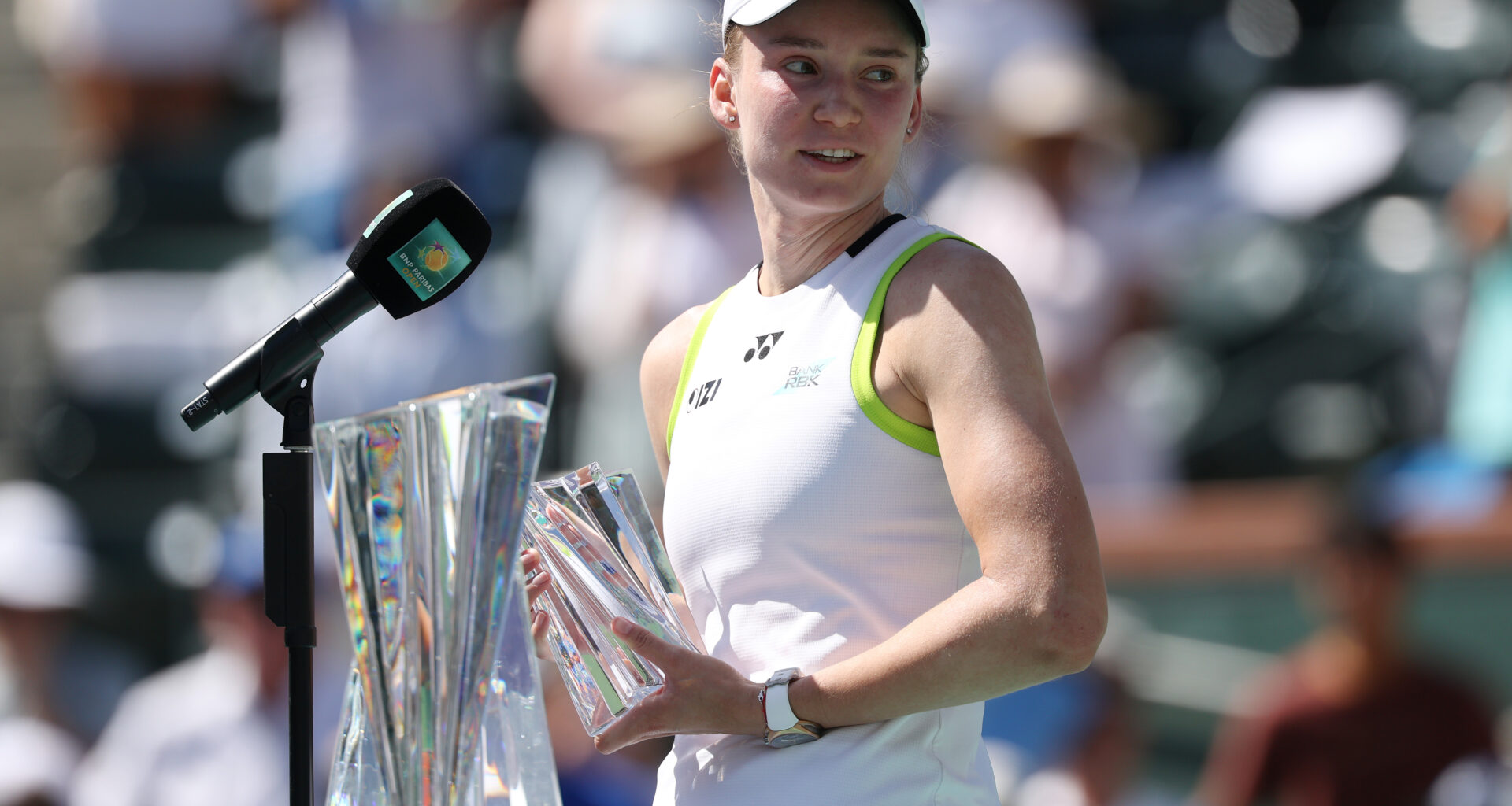 Rybakina up to No. 2, Gibson soars into Top 100