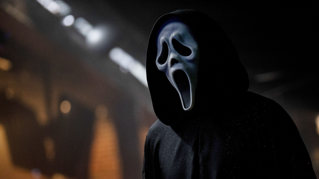 Ghostface in Paramount Pictures and Spyglass Media Group's Scream 7.