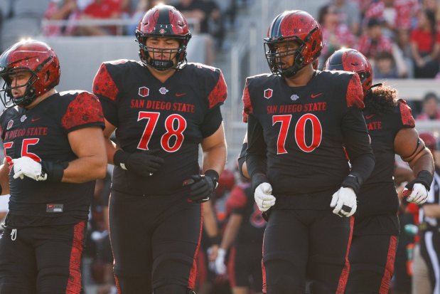 San Diego State's Joe Borjon (78) moves to left tackle to replace the graduated Christian Jones (70). (Meg McLaughlin / The San Diego Union-Tribune)