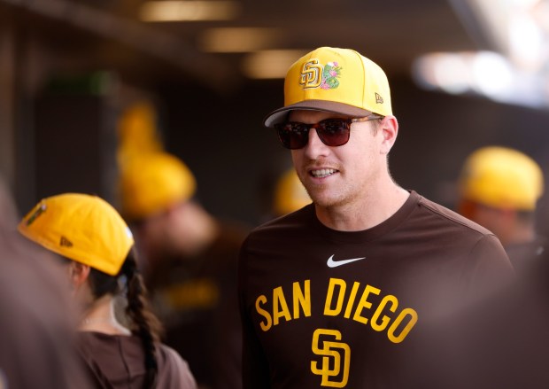 Peoria, AZ - February 23: Nick Pivetta #27 of the San Diego Padres looks on during a spring training game against the Milwaukee Brewers on February 23, 2026 in Peoria, AZ. (K.C. Alfred / The San Diego Union-Tribune)