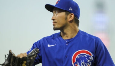 Seiya Suzuki Battling Right Knee Discomfort